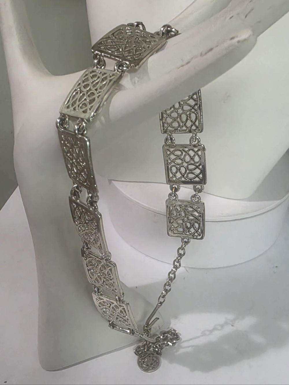 True Vintage Delicate Silver Filigree Square Linked Bracelet - Adjustable